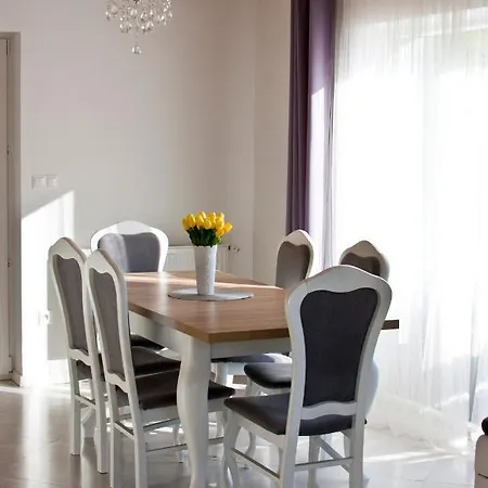 بيت للعطل Lomnanka *