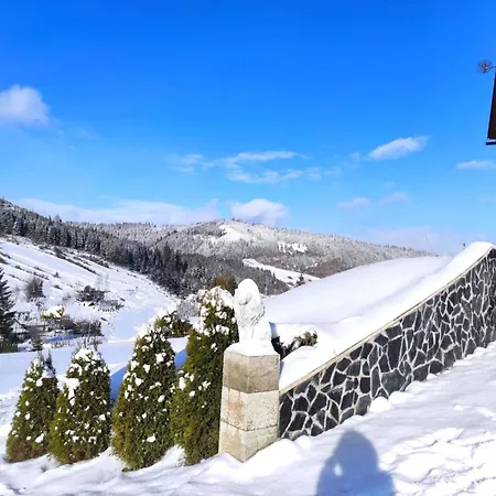 بيت للعطل Lomnanka *