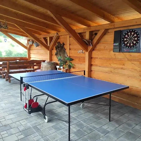 Lomnanka بيت للعطل *