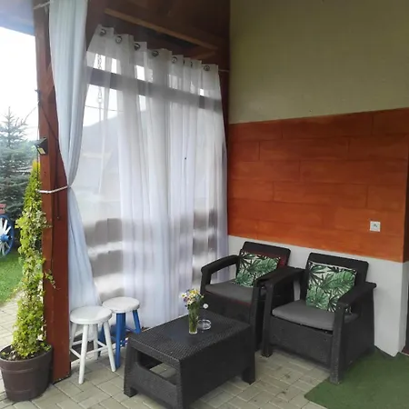 Lomnanka بيت للعطل *