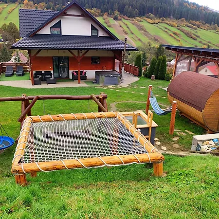 Lomnanka 펜션 Lomna