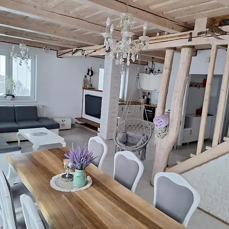 Hébergement de vacances Lomnanka Lomna